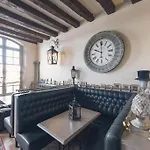 Vendégház Le Patio &