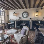 Le Patio & Vendégház Saumur