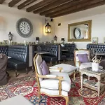 Le Patio &