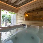 Le Patio & Vendégház