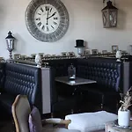 Vendégház Le Patio &