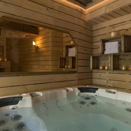 Le Patio & Pensjonat 4*